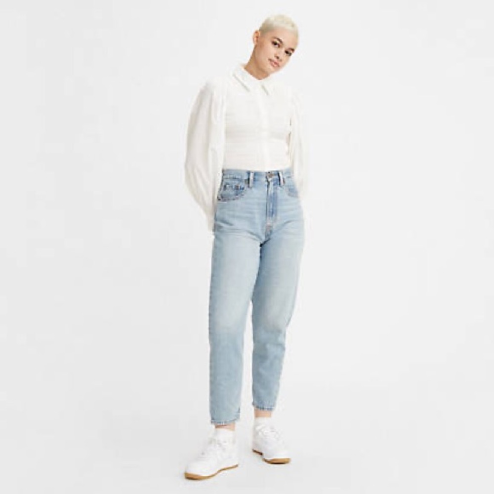 Levi’s Loose Taper Crop Jeans